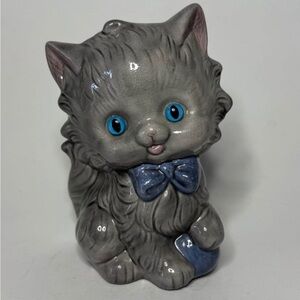 1980s Ceramic Blue-Eyed Kitten Figurine – 5.5”